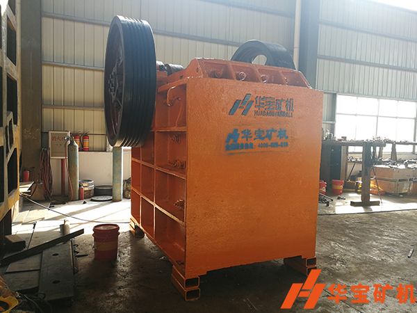 顎式破碎機(jī)的日常維修與保養(yǎng)注意三點(diǎn)事項 顎式破碎機(jī)的日常維修與保養(yǎng)注意三點(diǎn)事項